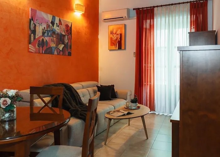 tuGuest Elvira Apartment